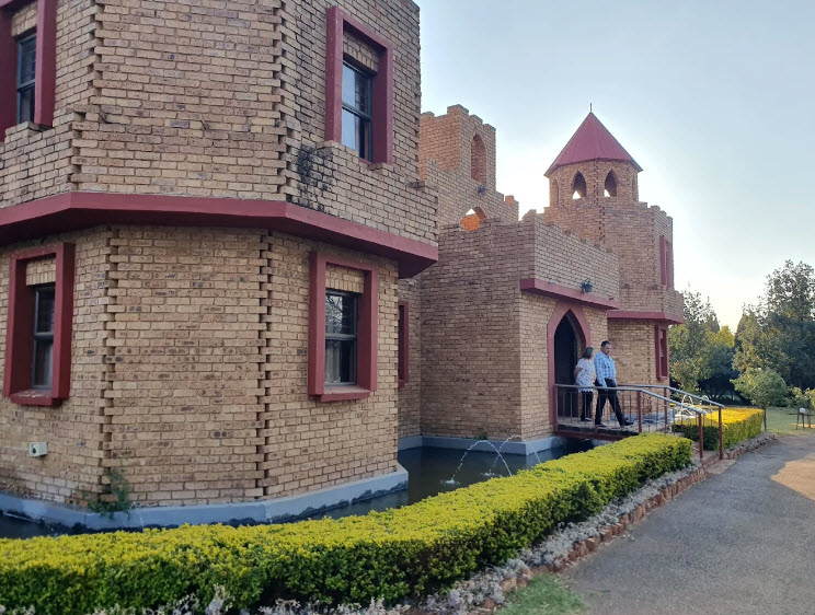 Royal Jontica, South Africa